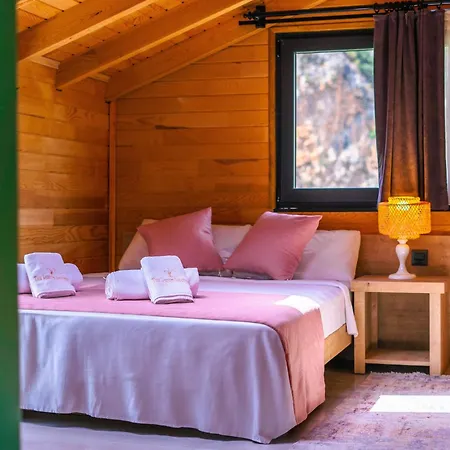 The Luxury Shelters Vendégház Kaş